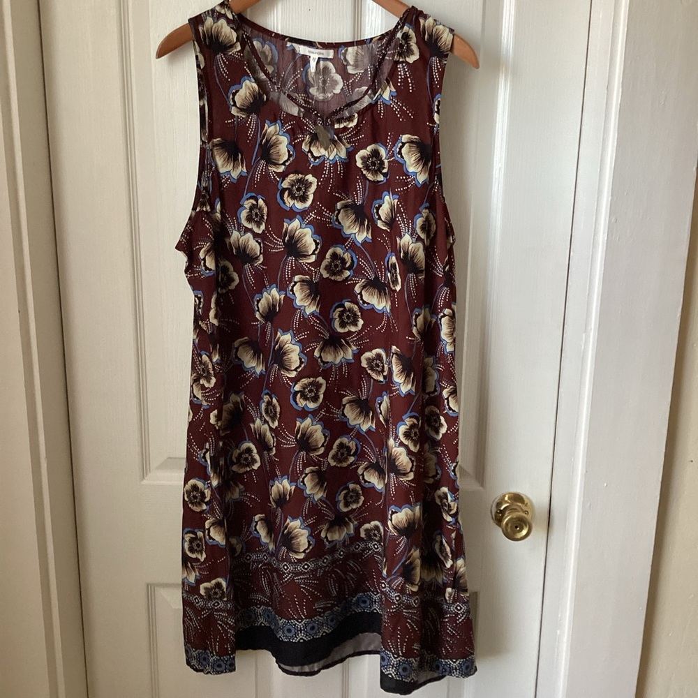 MAURICES: brown floral border print shift dress 1X